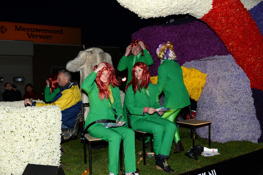 ../Images/Bloemencorso 2015 229.jpg